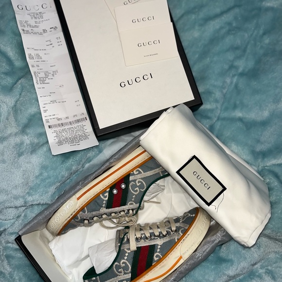 Gucci Tennis Shoe - Picture 4 of 4